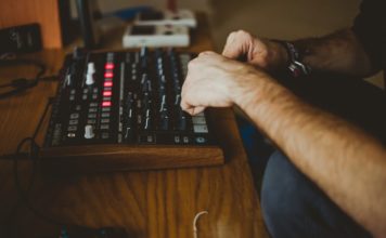 3 Reasons Why Producers Should Collaborate With Each Other More Often